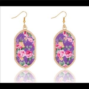 Trendy floral drop earrings